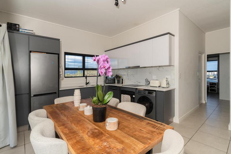 2 Bedroom Property for Sale in The Huntsman Western Cape